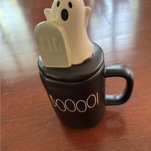 Rae Dunn Black 'Boooo!' Mug with Ghost Topper